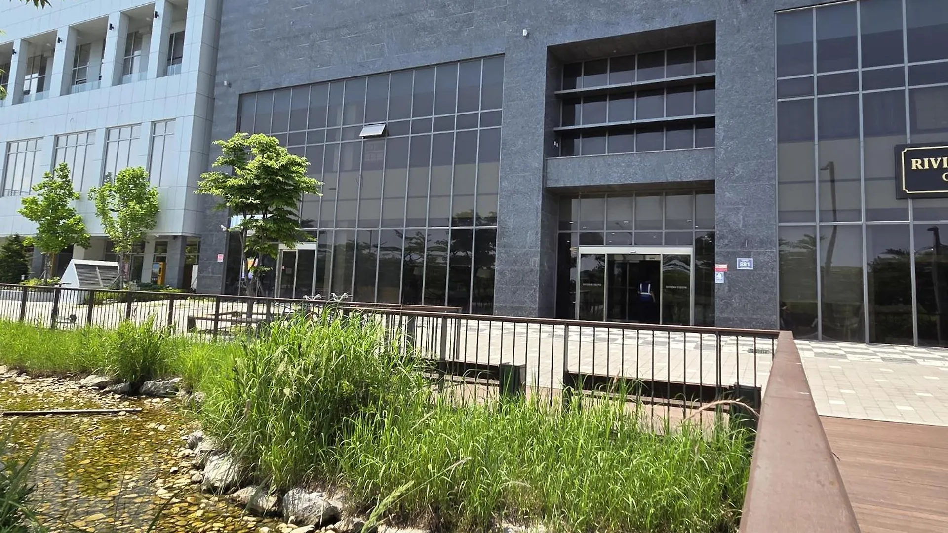 Riviera Hotel Yeongjong Incheon South Korea