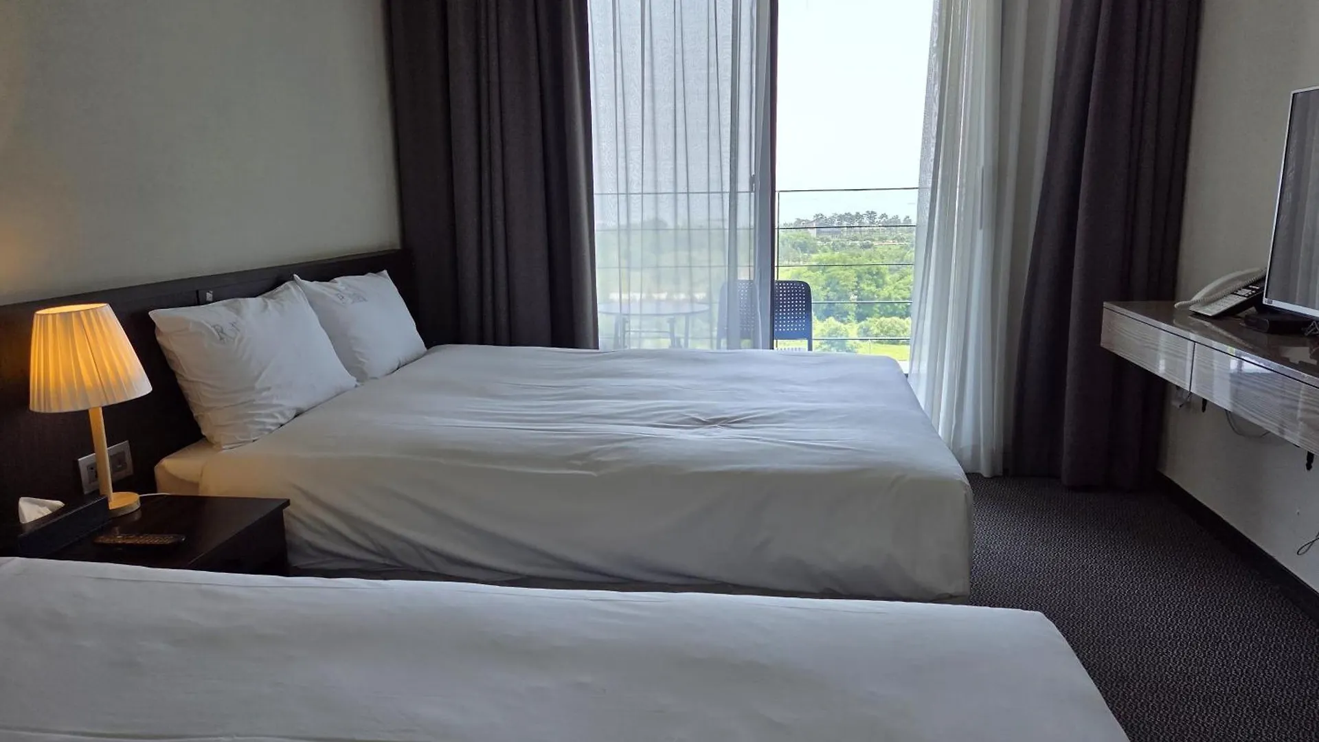 Riviera Hotel Yeongjong Incheon