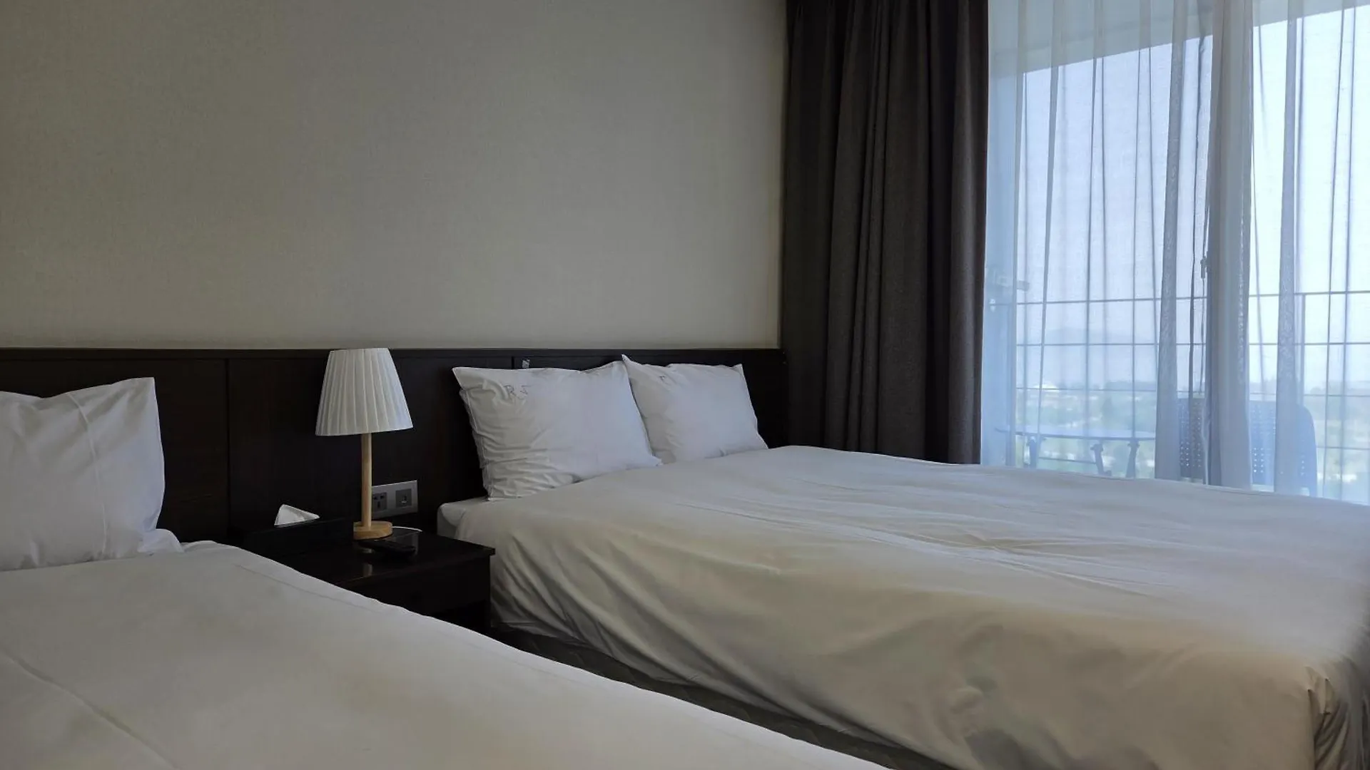 Riviera Hotel Yeongjong Incheon 0*,  South Korea