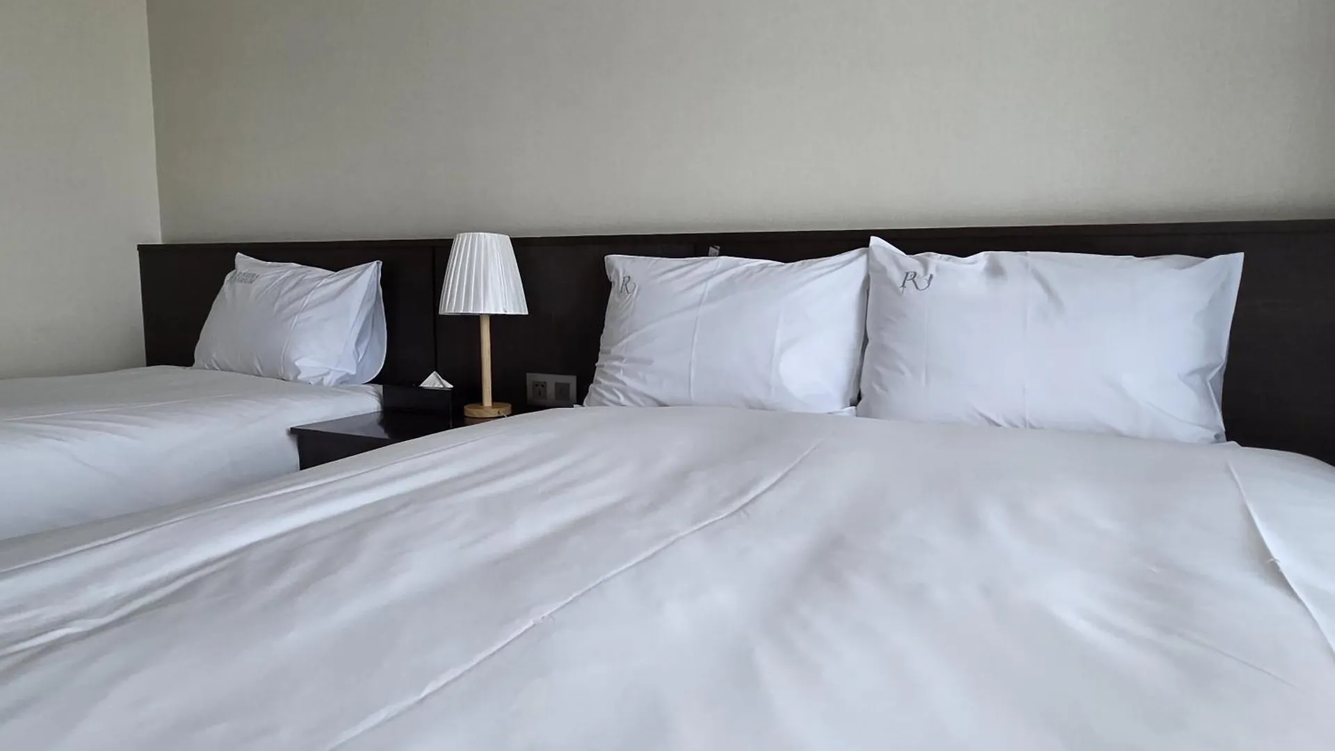 Riviera Hotel Yeongjong Incheon South Korea