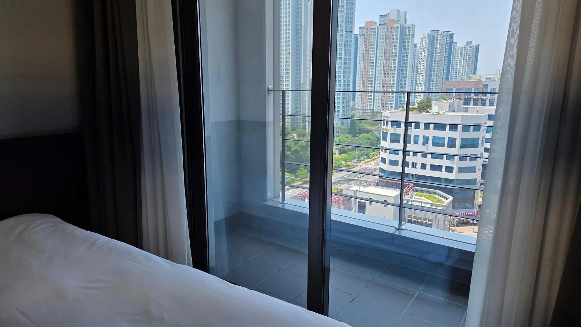 Riviera Hotel Yeongjong Incheon