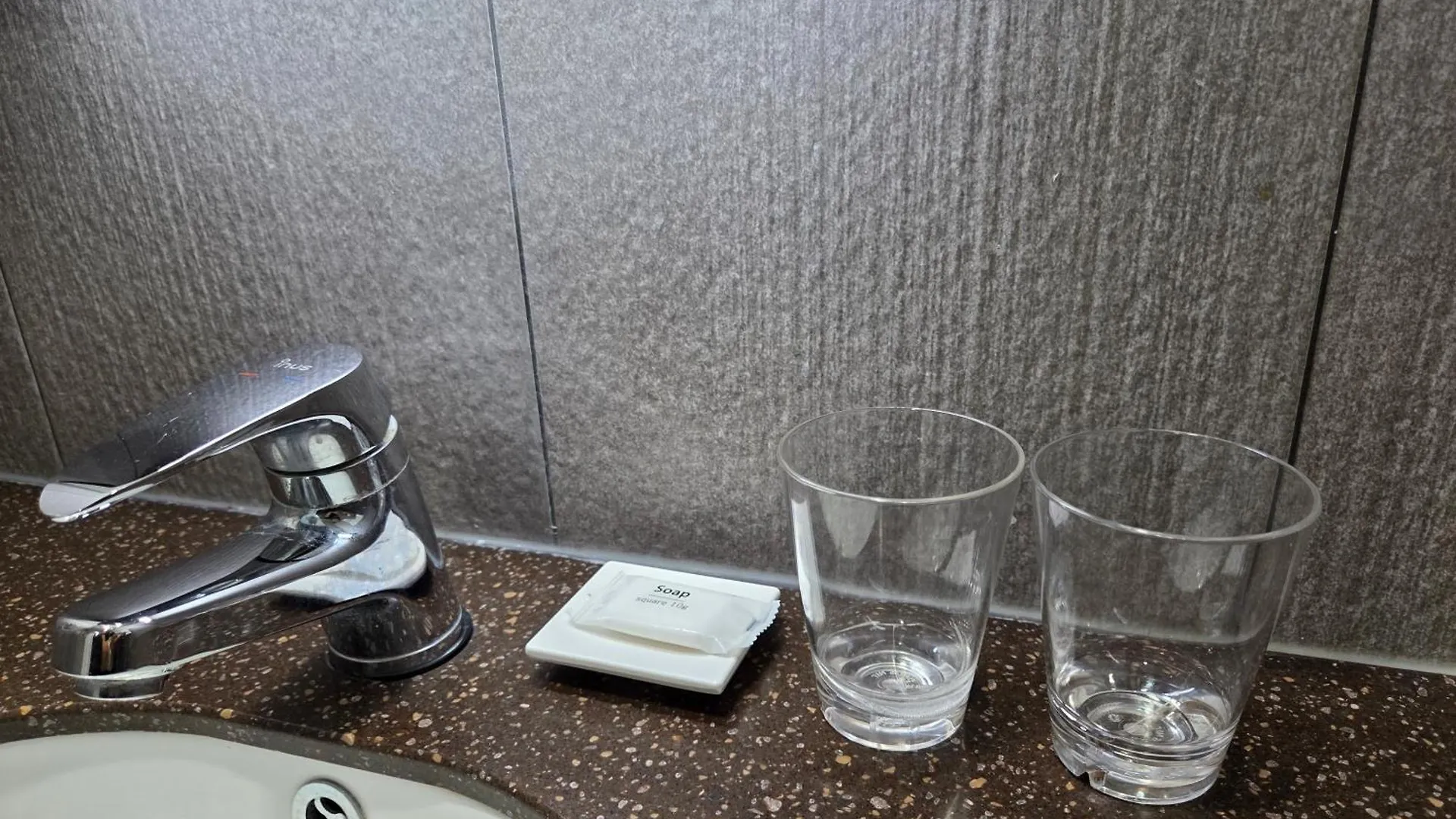 Riviera Hotel Yeongjong Incheon